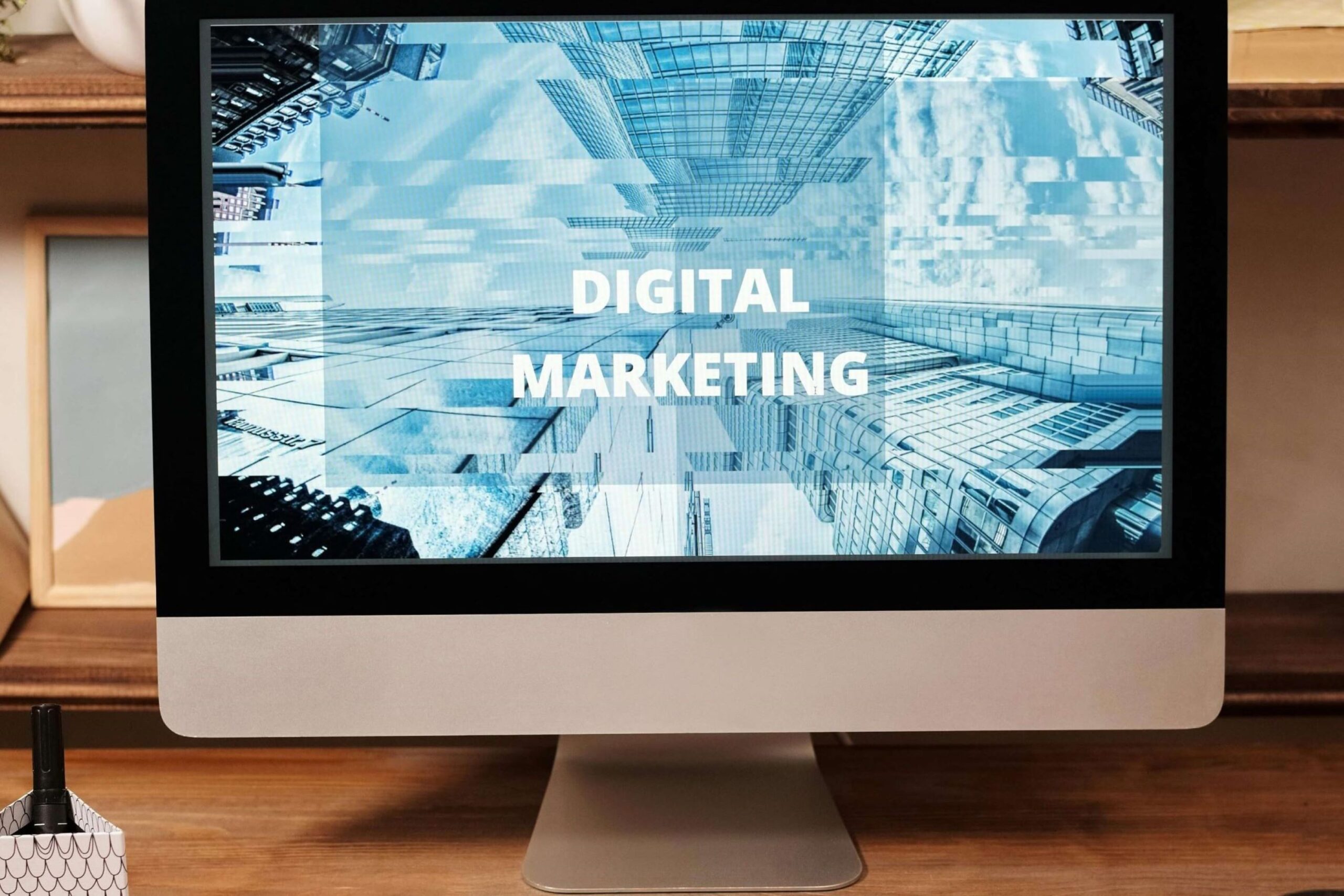 Enllaç a Marketing digital i Psicomarketing